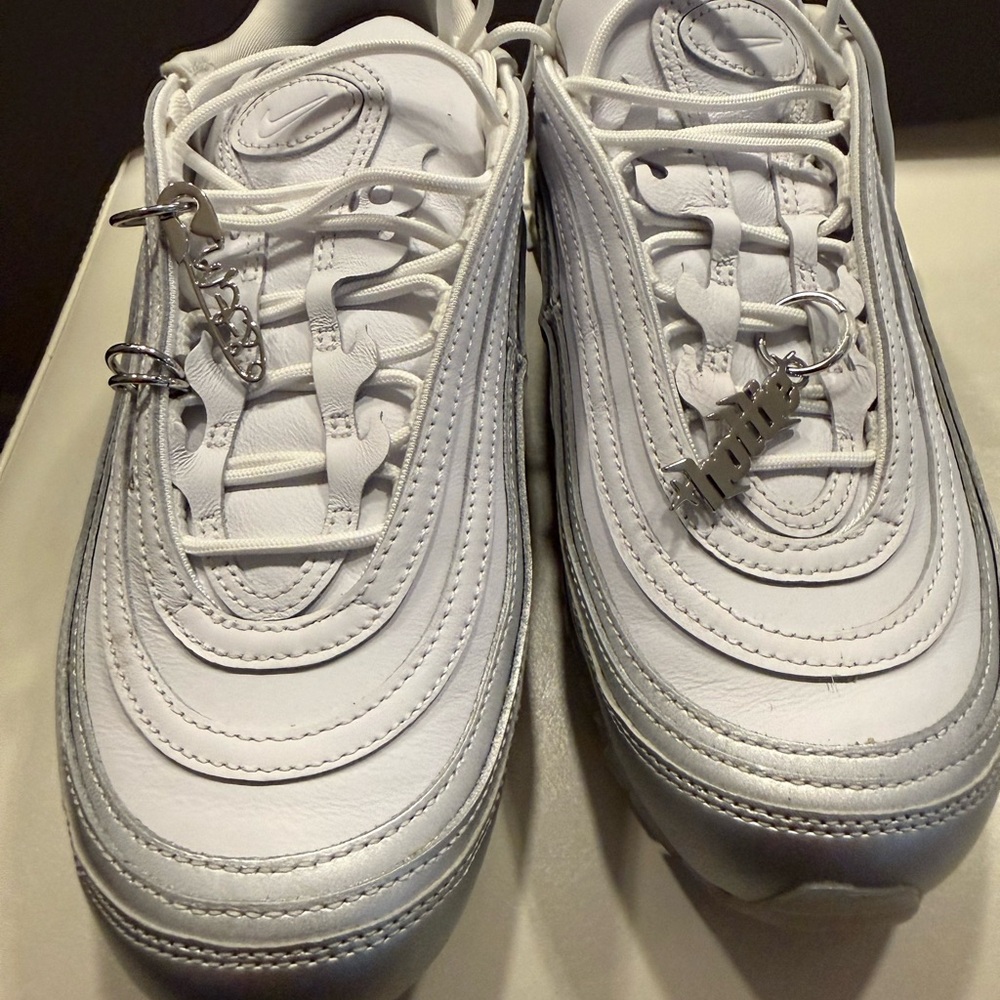 Women’s “Megan Thee Stallion” Nike Air Max White and Silver - Picture 3 of 10
